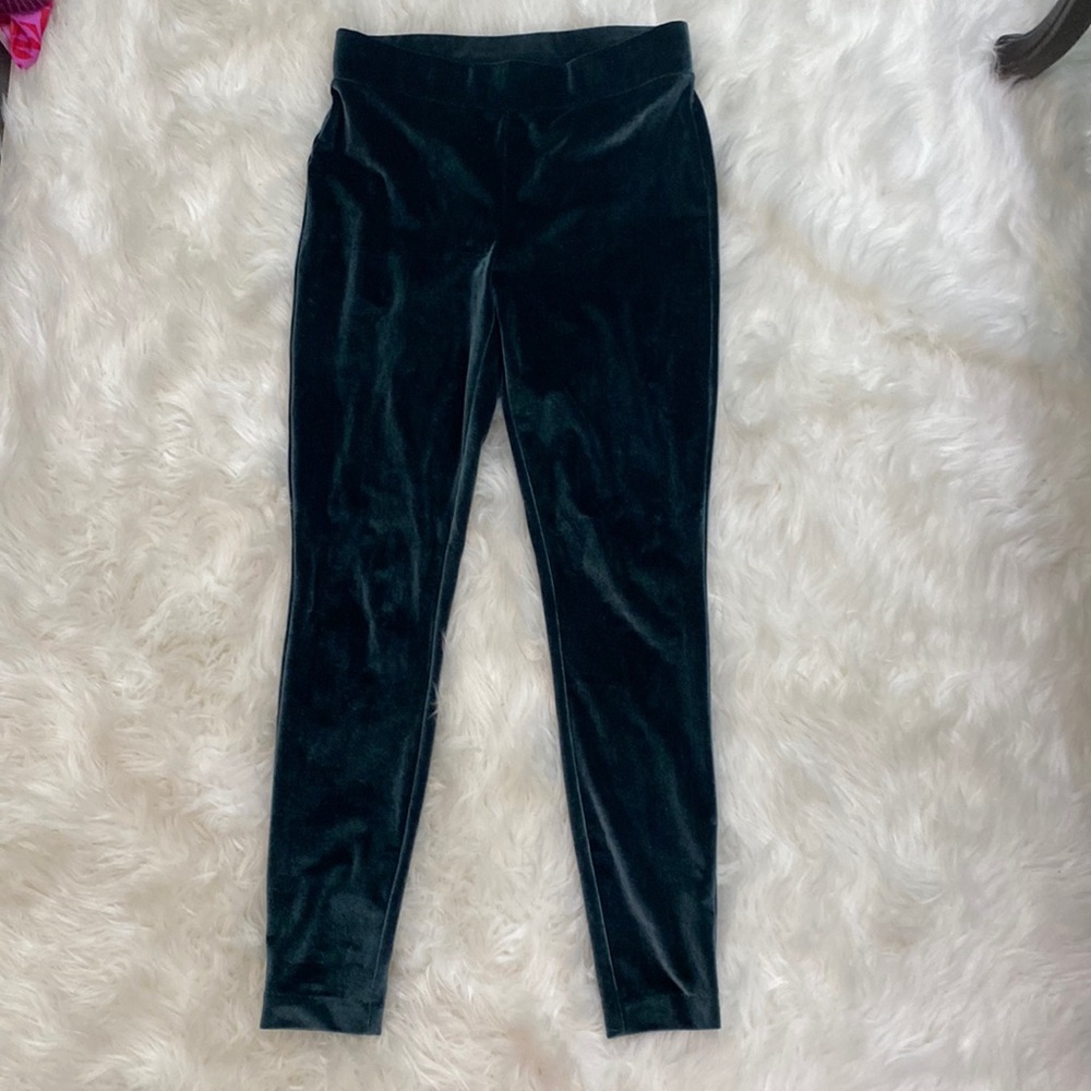 Medium Green Velvet Ankle Pants